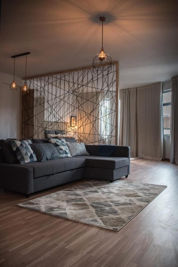 דירות מסדו דה קבליירוס Redondo Loft מראה חיצוני תמונה